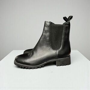 🌻NEW NWOT Soludos Black Leather Greenpoint Chelsea Boots Women's Size 8.5